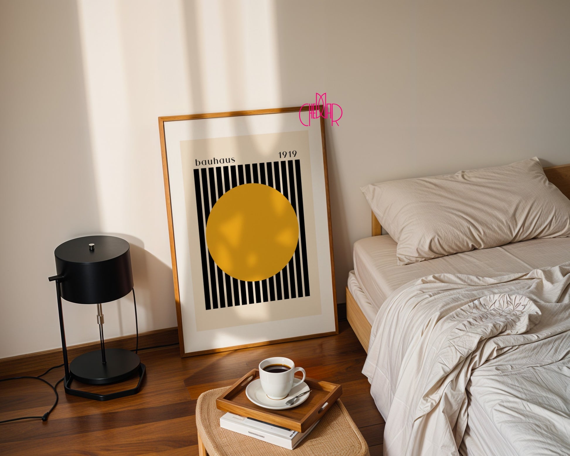 Plakat Bauhaus pomarańczowa kropka z czarno-beżowymi paskami