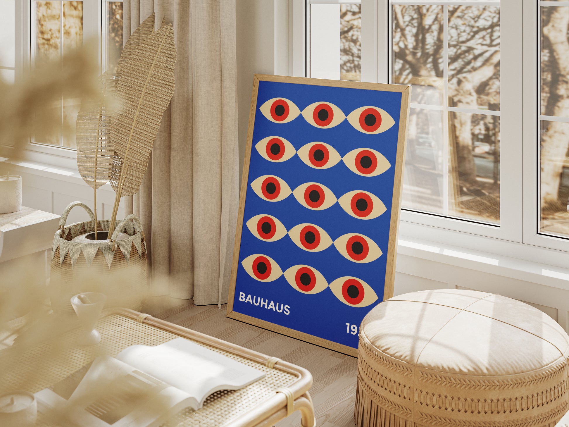 Plakat Bauhaus czerwone "Oczy Proroka" na granatowym tle, modernizm